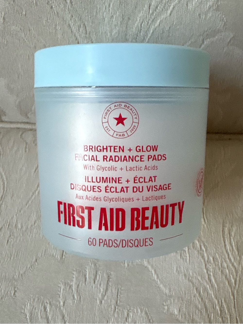 First Aid Beauty Brighten & Glow Radiance Pads 60 Count NWT